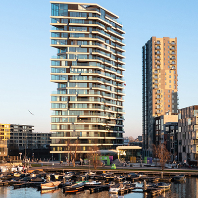 Inspirerende houten woontoren HAUT opgeleverd